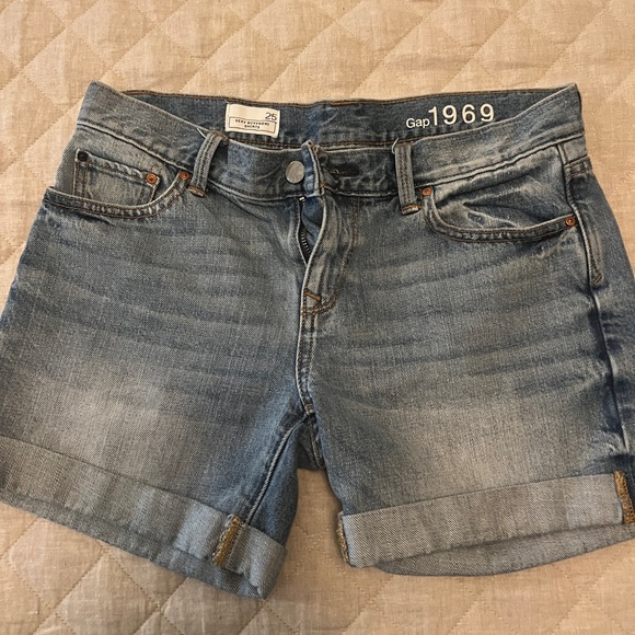 GAP Sexy Boyfriend Shorts Size 25 - Picture 2 of 5